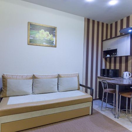 Siesta Hotel Kharkiv Eksteriør billede