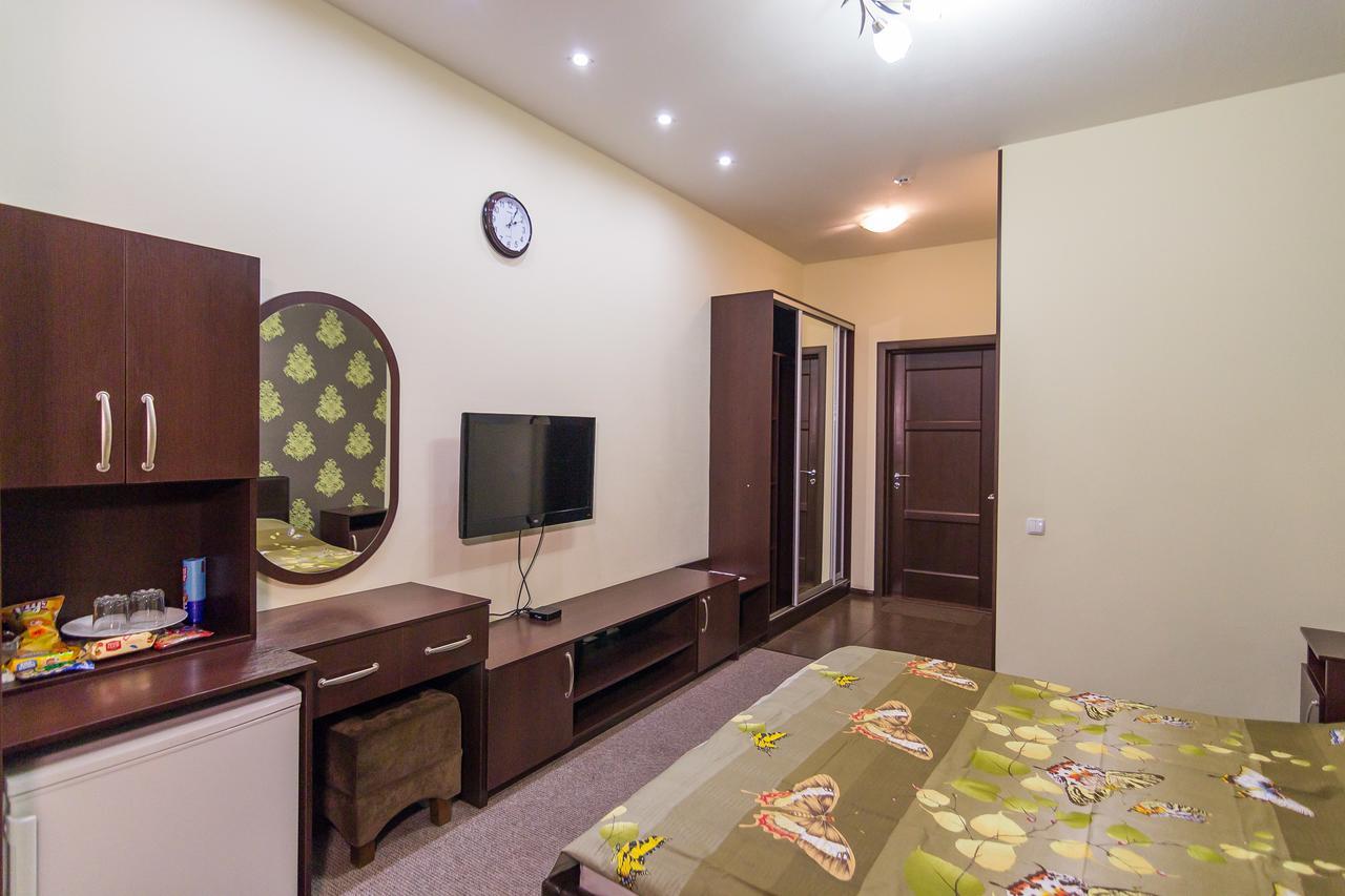 Siesta Hotel Kharkiv Eksteriør billede