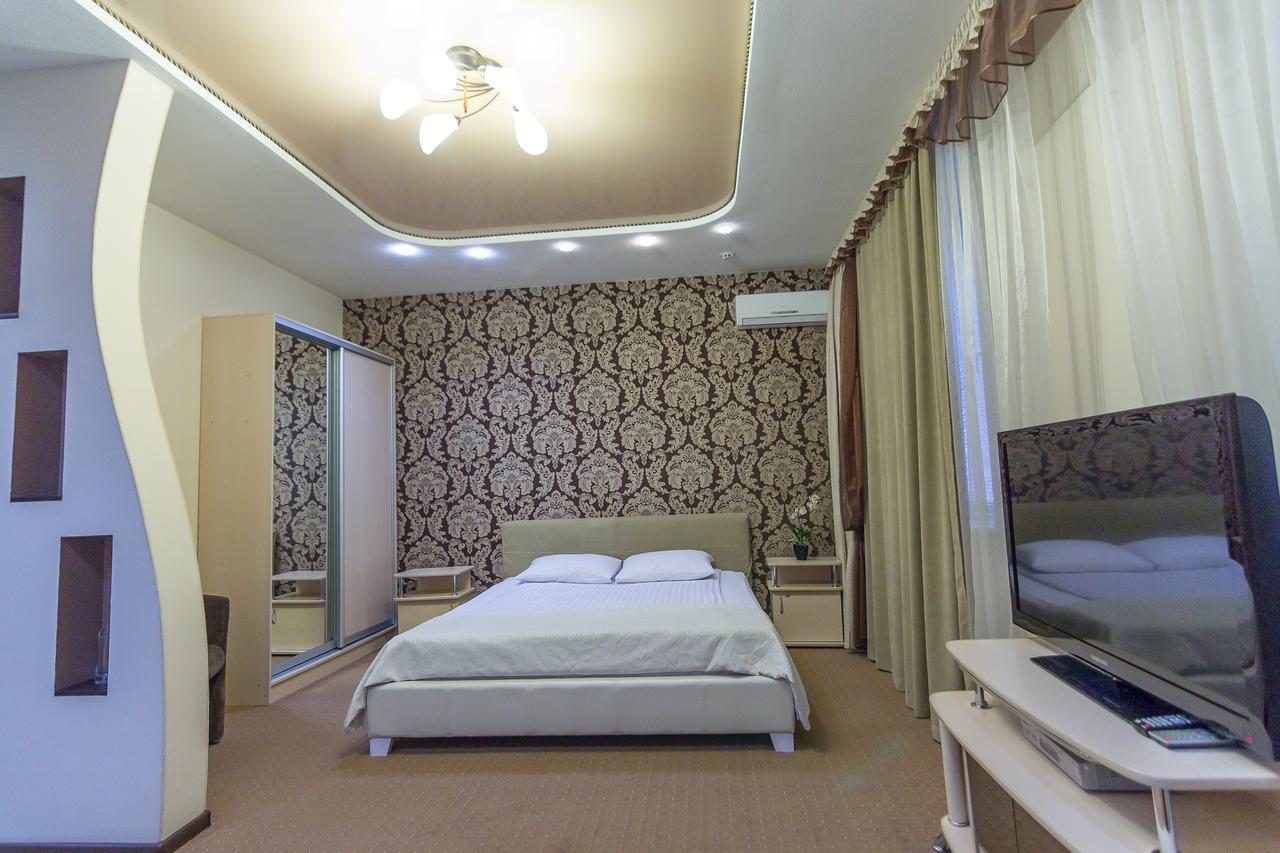 Siesta Hotel Kharkiv Eksteriør billede