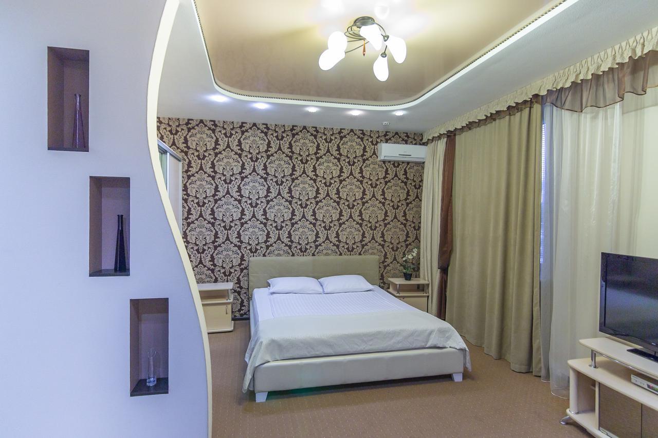 Siesta Hotel Kharkiv Eksteriør billede