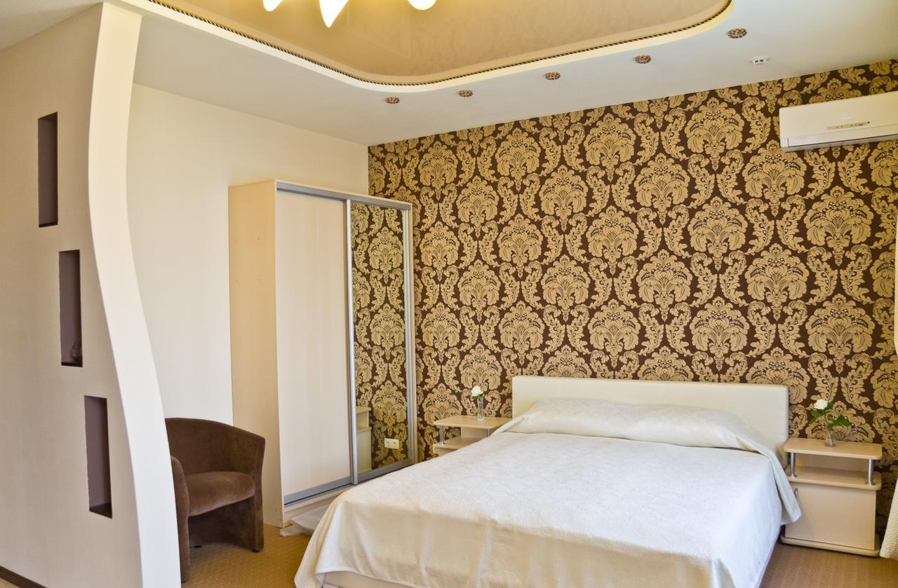 Siesta Hotel Kharkiv Eksteriør billede