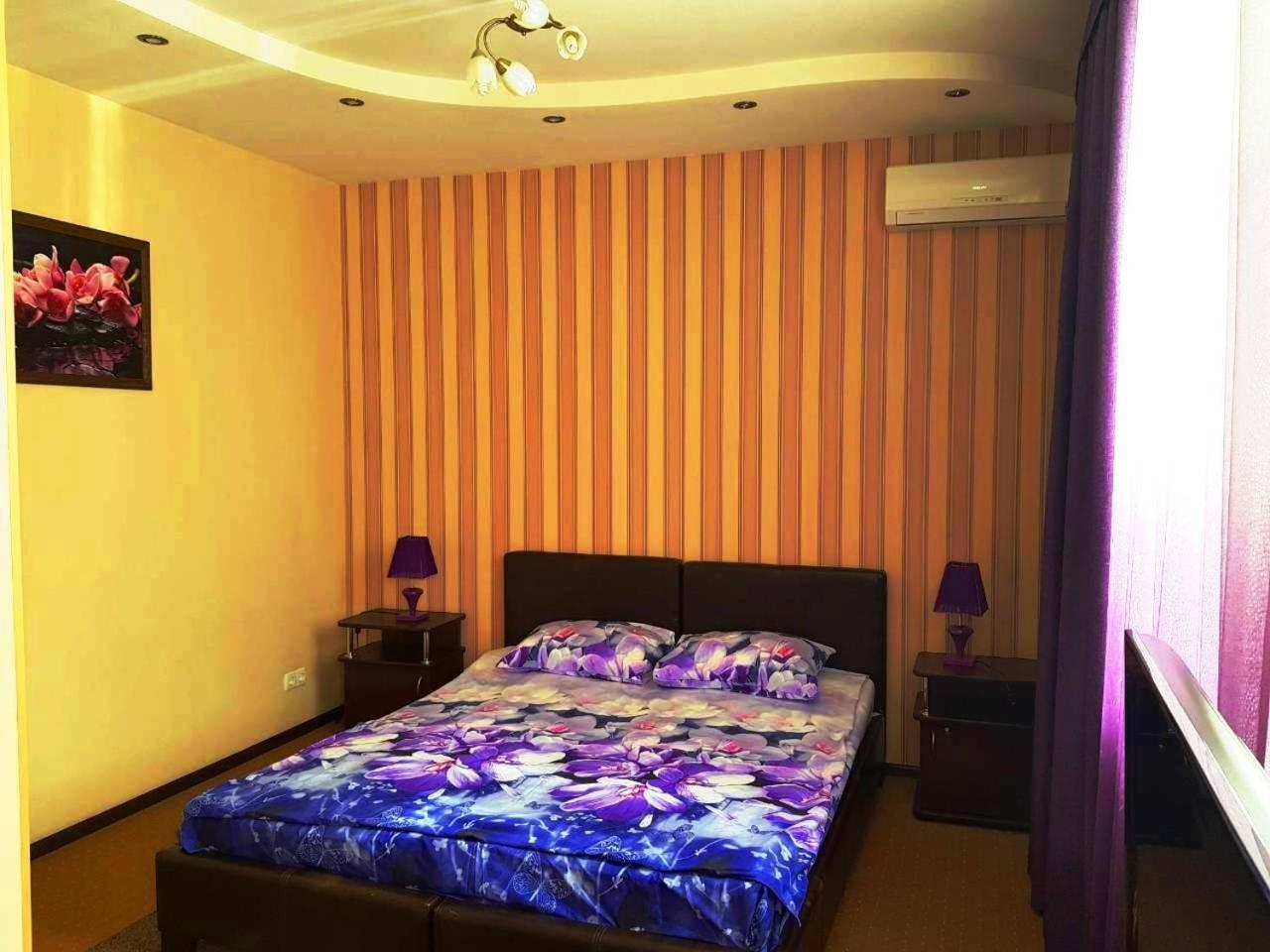 Siesta Hotel Kharkiv Eksteriør billede