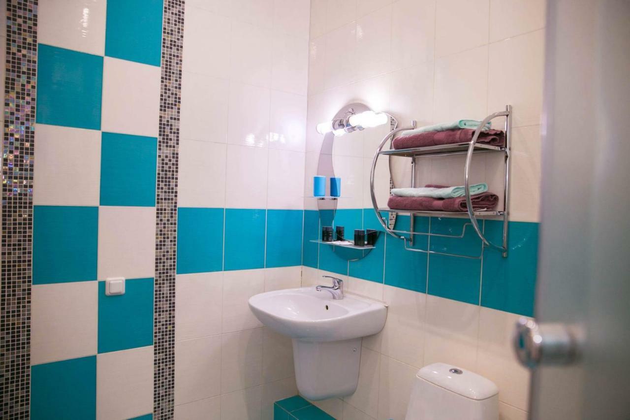 Siesta Hotel Kharkiv Eksteriør billede